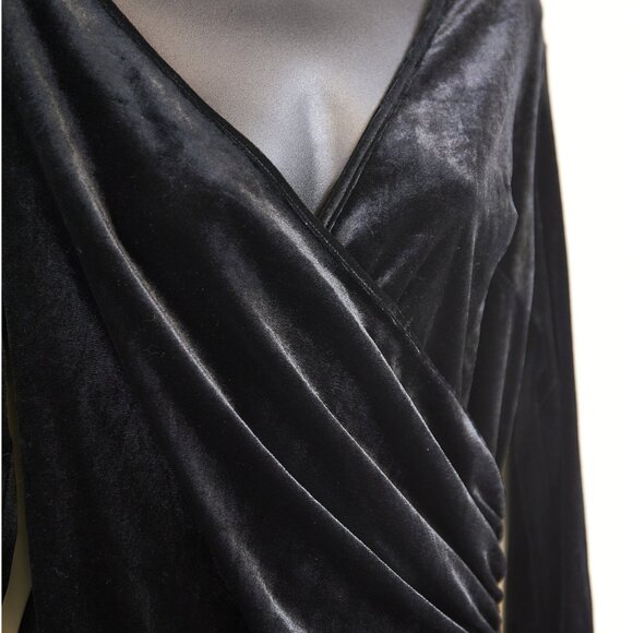 Zaberry Black Velvet Dress with Rouching Size Large - Picture 8 of 11